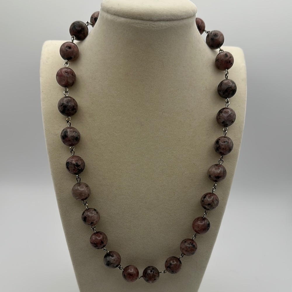 Handmade Unique Lavender Kiwi Jasper Beaded Chain Link Necklace - Picture 2 of 6
